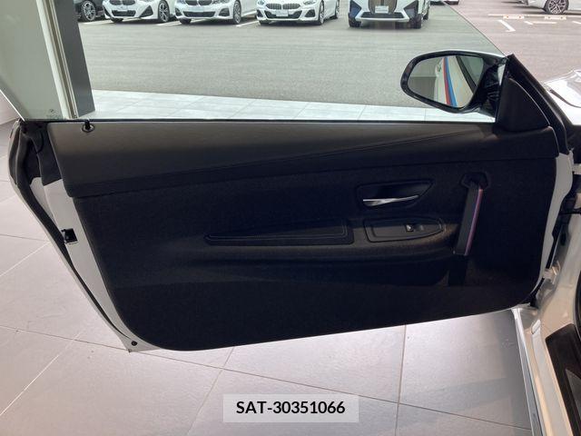 Bmw M4 2017-06 371713-24