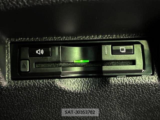 Toyota PRIUS 2019-05 282782-9