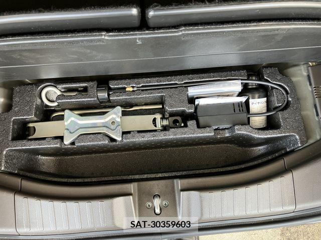 Honda N BOX 2022-06 307415-14
