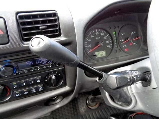Mazda BONGO VAN 2018-06 8010-5
