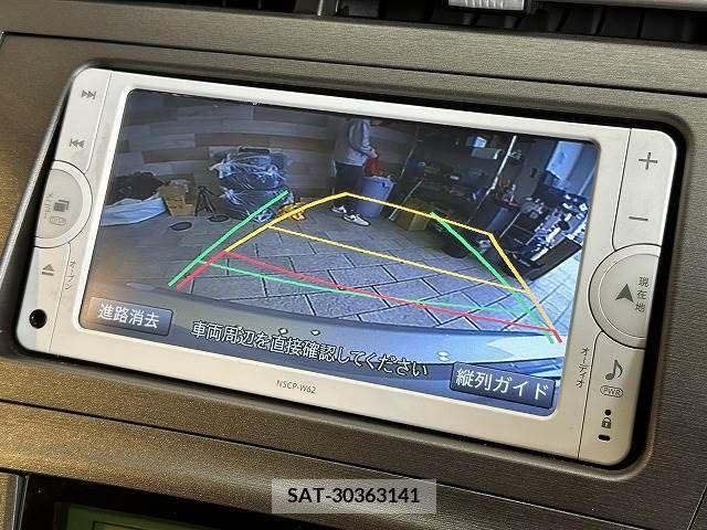 Toyota PRIUS 2013-11 221120-3
