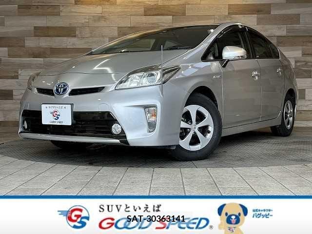 Toyota PRIUS 2013-11 221120-0