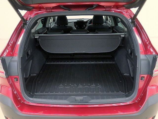 Subaru OUTBACK 2022-04 18707-13