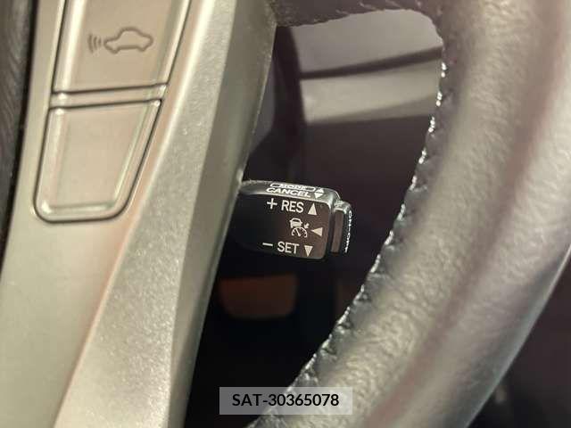 Toyota PRIUS 2013-08 214762-18