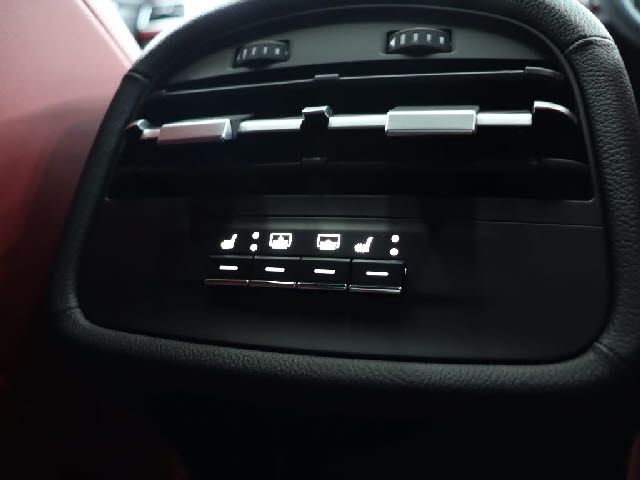 Maserati GHIBLI 2016-03 20469-29