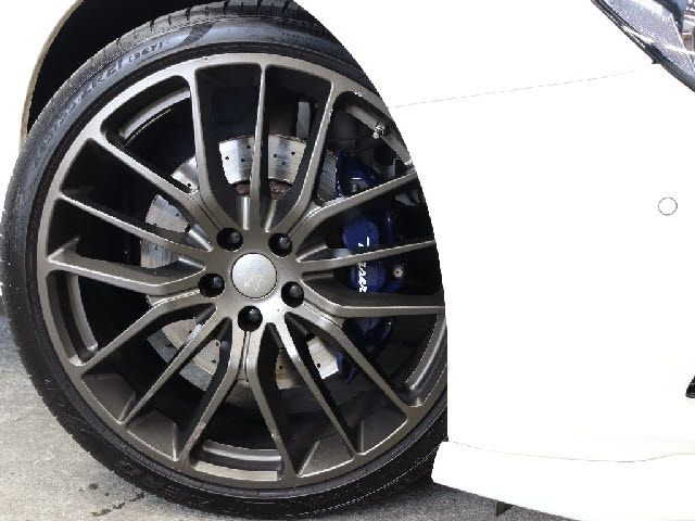 Maserati GHIBLI 2016-03 20469-6