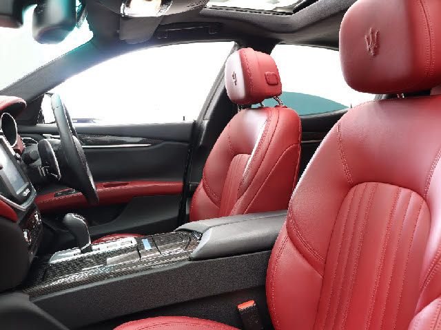 Maserati GHIBLI 2016-03 20469-15