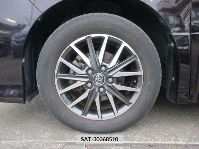Toyota VOXY 2016-05 379649-15