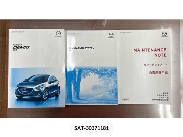 Mazda DEMIO 2017-11 209096-19