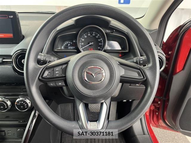 Mazda DEMIO 2017-11 209096-6
