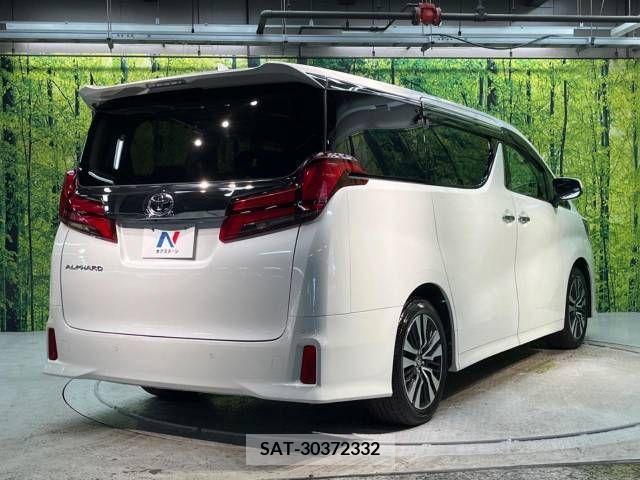 Toyota ALPHARD 2023-03 333397-18