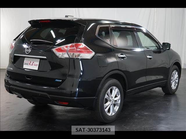 Nissan X-TRAIL 2014-11 290659-8