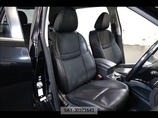 Nissan X-TRAIL 2014-11 290659-16