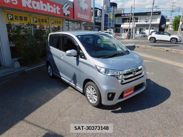 Nissan DAYZ 2015-03 358890-3