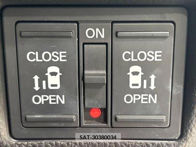 Honda N BOX CUSTOM 2019-09 279190-5