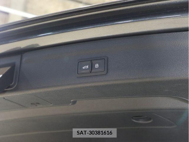 Audi Q3 2020-12 317899-23