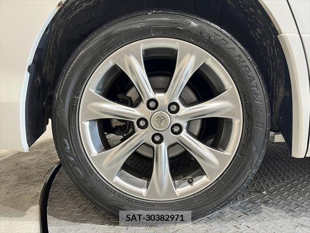 Toyota VELLFIRE 2009-12 246658-17