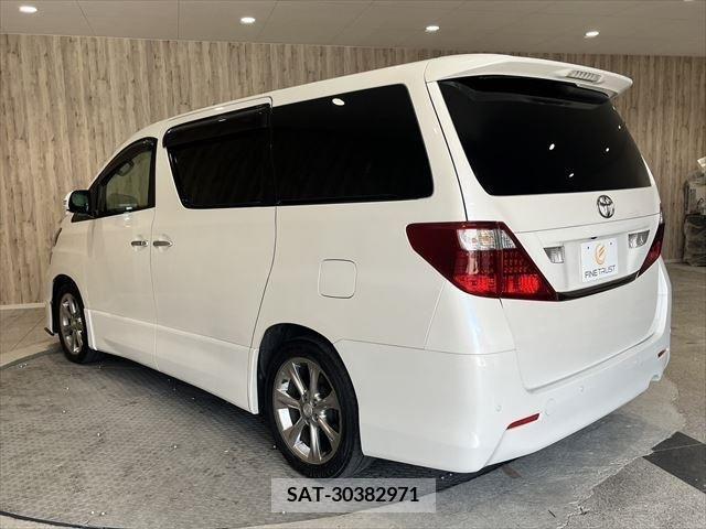 Toyota VELLFIRE 2009-12 246658-6