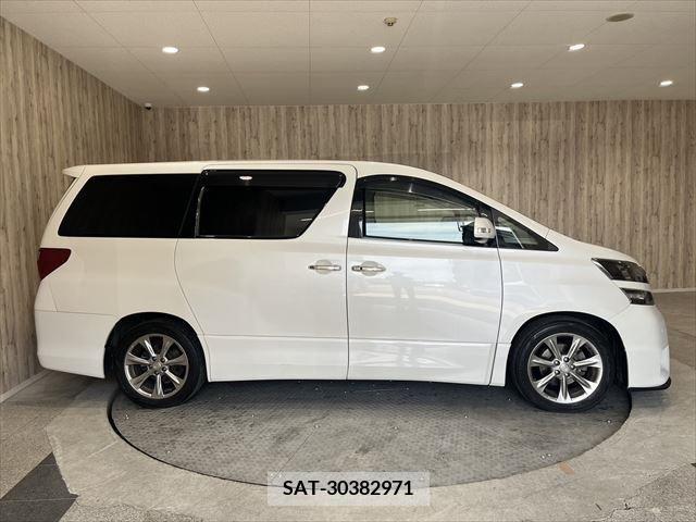 Toyota VELLFIRE 2009-12 246658-3