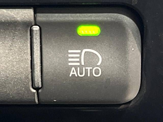 Toyota PRIUS 2018-05 1148-7