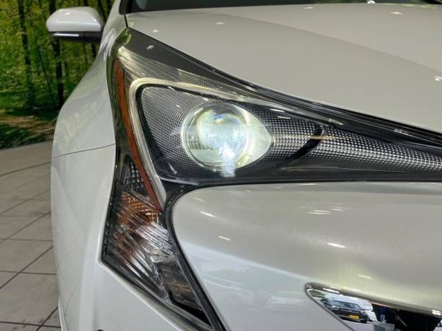 Toyota PRIUS 2018-05 1148-13