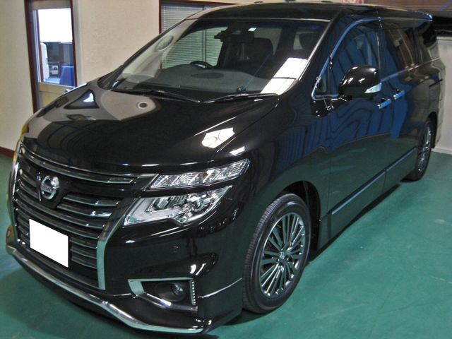 Nissan ELGRAND 2017-06 1899-2