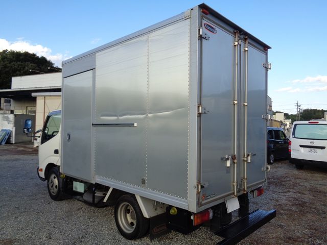 Toyota DYNA TRUCK 2014-10 14195-3