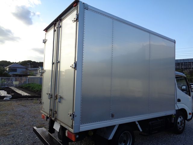 Toyota DYNA TRUCK 2014-10 14195-5