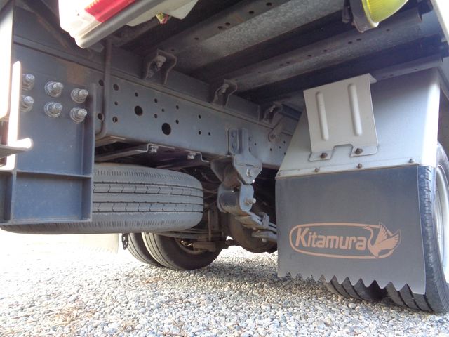 Toyota DYNA TRUCK 2014-10 14195-28