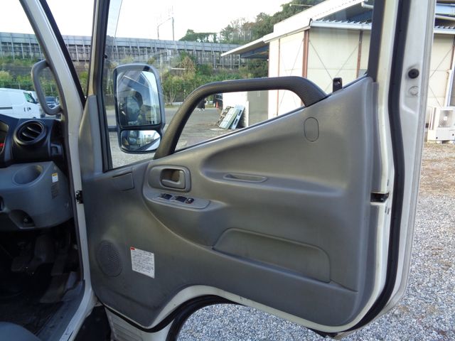 Toyota DYNA TRUCK 2014-10 14195-23