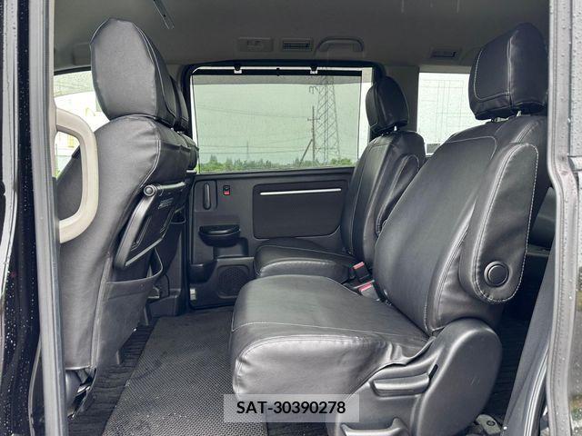 Honda e 2019-07 331693-17