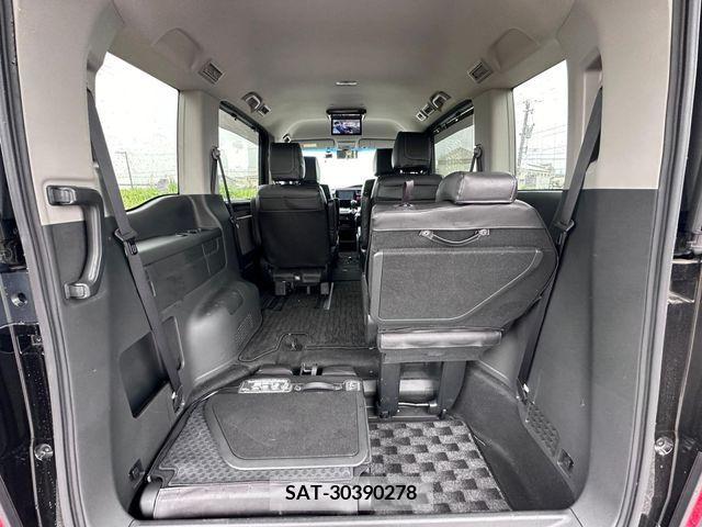 Honda e 2019-07 331693-16