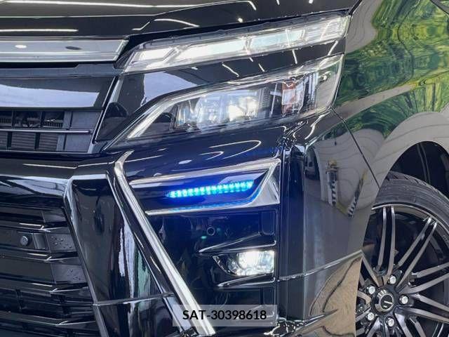 Toyota VOXY 2020-02 394975-12