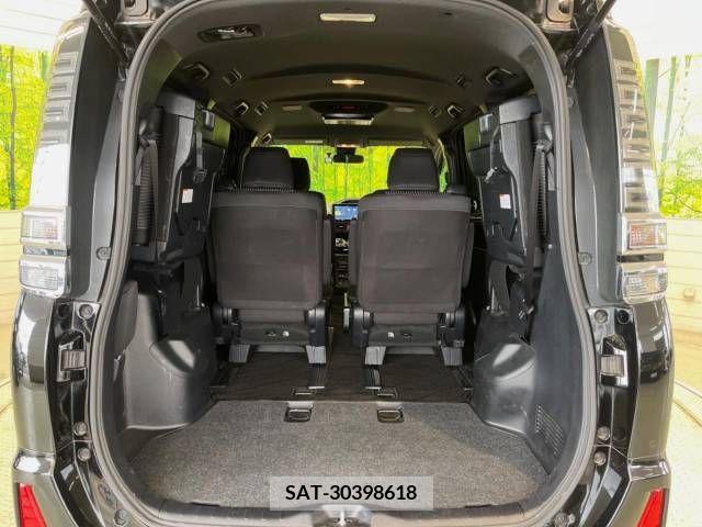 Toyota VOXY 2020-02 394975-11