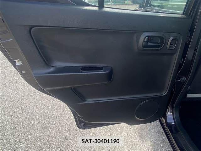 Suzuki ALTO 2015-11 305029-27