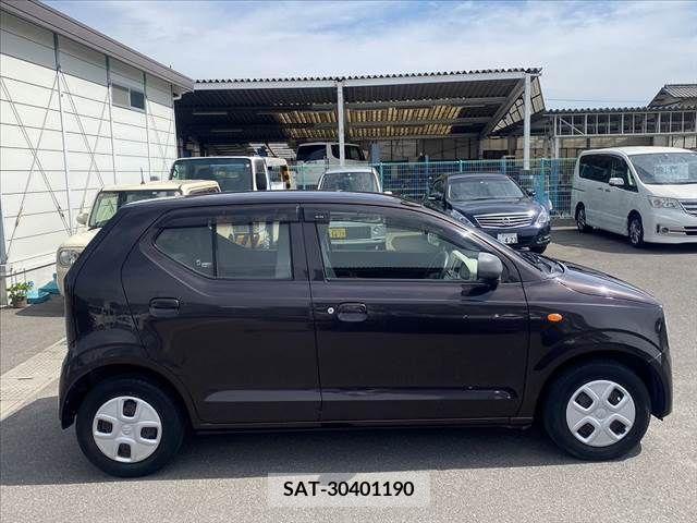 Suzuki ALTO 2015-11 305029-8