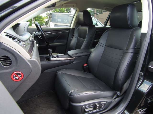 Lexus GS 2018-07 7837-14