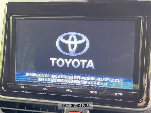 Toyota VOXY 2017-09 246864-2