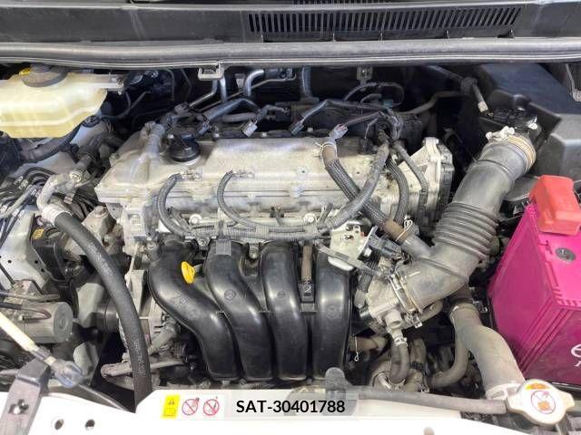 Toyota VOXY 2017-09 246864-18