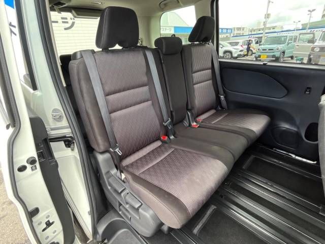 Nissan SERENA 2022-07 458572-9