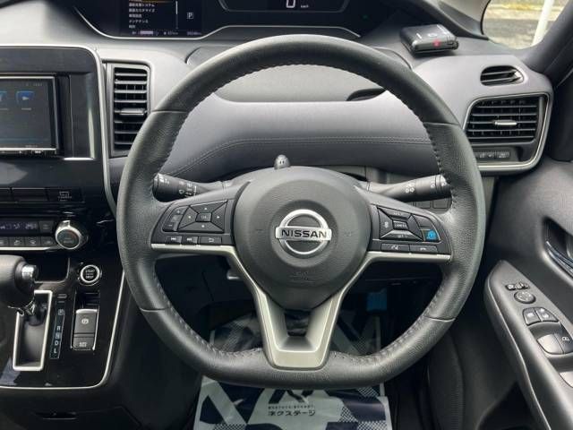 Nissan SERENA 2022-07 458572-12