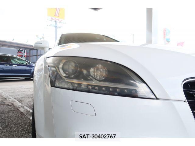 Audi TT 2011-07 395806-25