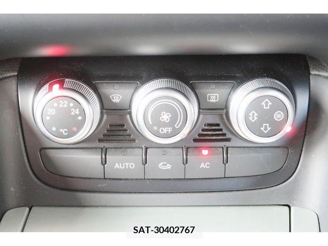 Audi TT 2011-07 395806-8