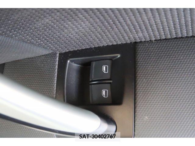 Audi TT 2011-07 395806-11