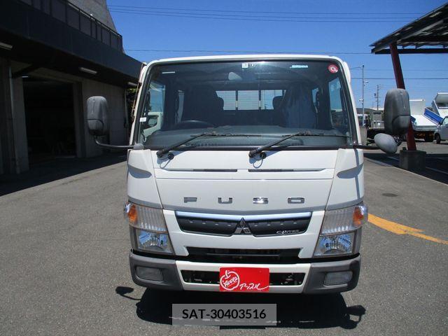 Mitsubishi CANTER 2017-03 264756-3