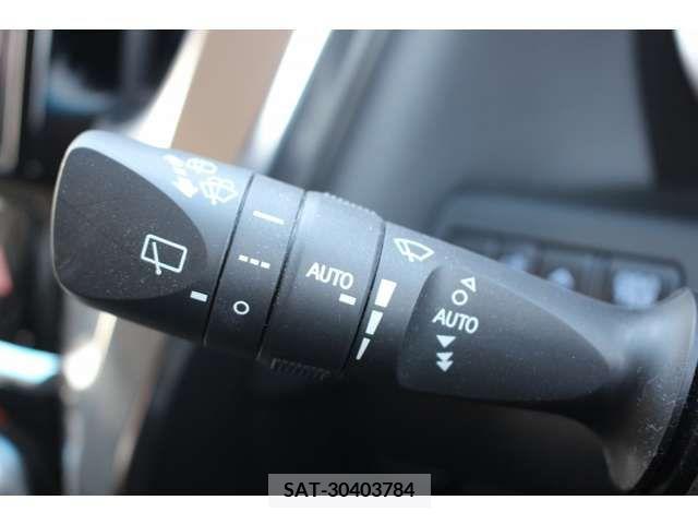 Toyota ALPHARD 2019-08 281089-7