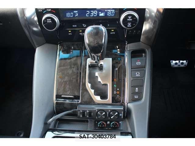 Toyota ALPHARD 2019-08 281089-16