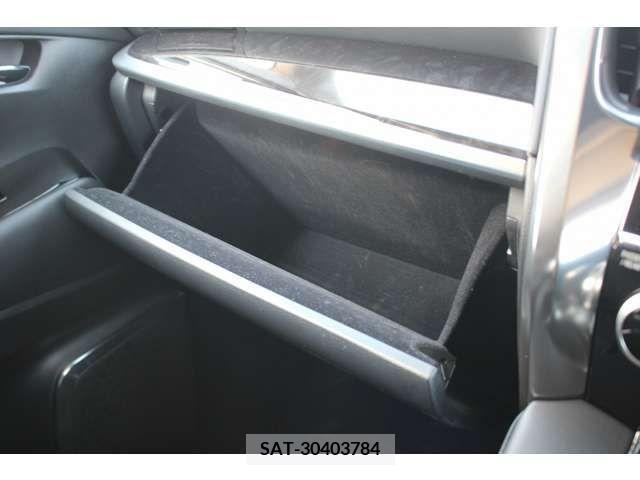 Toyota ALPHARD 2019-08 281089-19