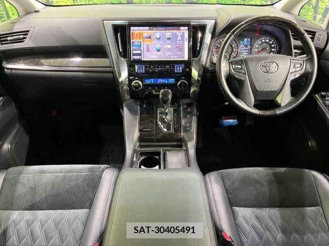 Toyota VELLFIRE 2016-11 224645-1