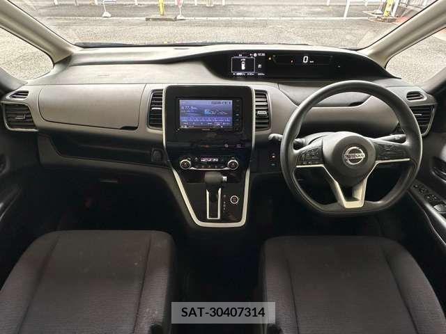 Nissan SERENA 2019-01 213164-18